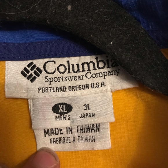 Vintage Columbia Wind Breaker - Picture 3 of 3
